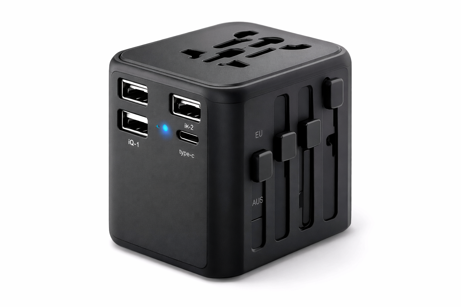 Adaptateur universel avec ports USB et USB-C pour voyage